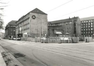 Dresden-Altstadt, Ostra-Allee/Hertha-Lindner-Straße/Theaterstraße. Baustelle Büro-und Geschäftshäuser. Ansicht von Nordnordwest