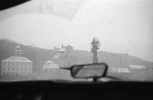 Von/nach Ostrava im Citroen DS von Christian Delaroche : Von/nach Ostrava im Citroen DS von Christian Delaroche, hier in Fulnek