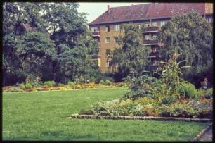 Blick auf den Ludwig-Barnay-Platz
