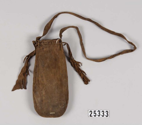 Tobacco pouch