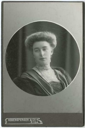 Hennin, Isabella Luise Auguste, geb. Baroness Stael von Holstein