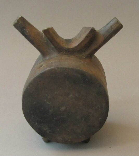 Clay vessel