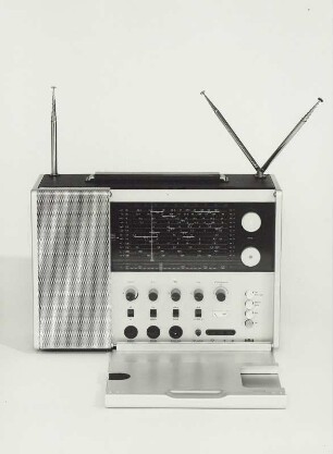 Braun Weltempfänger „T 1000“