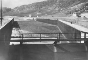 Staustufe Grevenmacher/Mosel