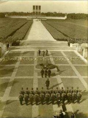 Gefallenenehrung in der Luitpoldarena während des Reichsparteitages 1934