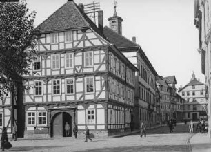 Eschwege, Obermarkt, Blick zur Löwen-Apotheke