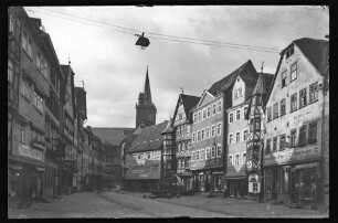 Marktplatz Blickrichtung Stiftskirche
