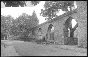 Blankenburg. Klosterbogen und Klostergarten