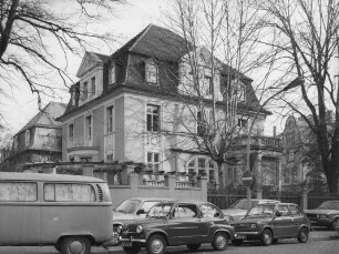 Frankfurt, Kennedyallee 123