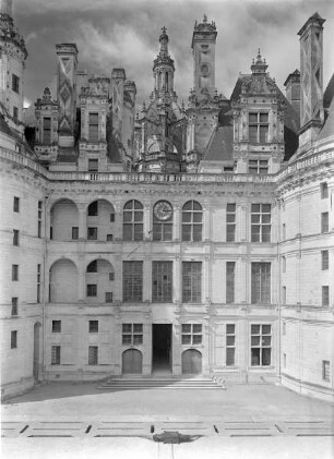 Mittelbau