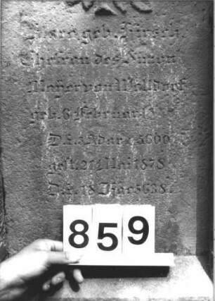 Grabstein 859 (Detailaufnahme 1)