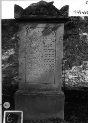 Grabstein 368 (Index: 100087988) Maße HxBxT: 165x66x23 cm: Grabstein 368