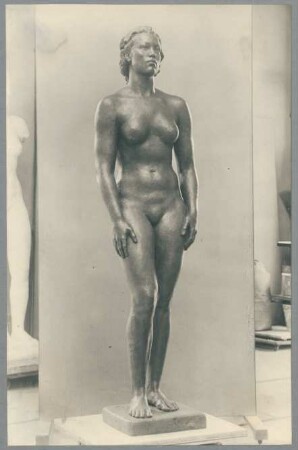 Junges Weib, 1938, Bronze