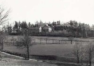 Stadtteilansicht mit Bergwirtschaft Borsberg und Ausssichtsturm