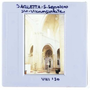 Barletta, Basilika St. Sepolcro : Innansicht, südwestlicher Vierungspfeiler