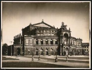 Königliches Hoftheater, Dresden: Ansicht von Süden