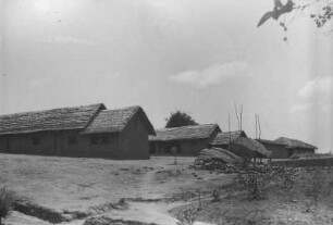 Farm Münch in Himbu : Der Wirtschaftshof der Farm Münch in Himbu.