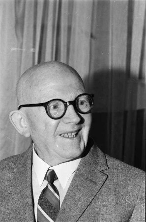 90. Geburtstag des Hauptlehrers i.R. Theodor Bollheimer.