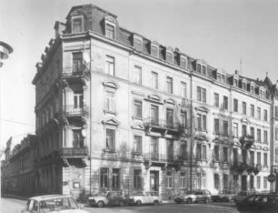 Dresden-Neustadt, Martin-Luther-Platz 1/3. Wohnhäuser (1880/1881 bzw. 1885). Straßenansicht