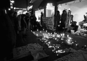 Freiburg im Breisgau: Mahnwache gegen den Golfkrieg am Bertoldsbrunnen