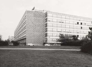 Leningrader Straße, Lingnerallee