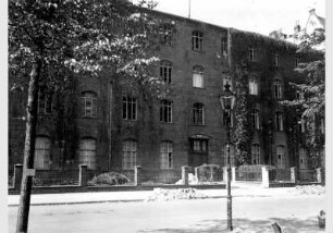 Blick auf das Gebäude der Gipsformerei