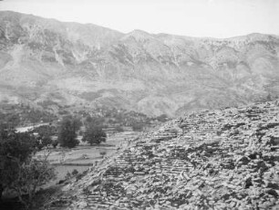 Ruine : Blick auf die Ruinen eines Amphitheaters