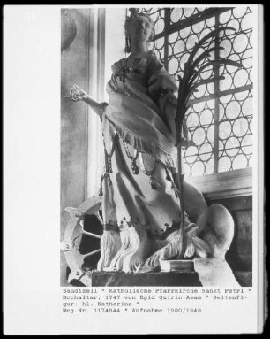 Seitenfigur: Heilige Katharina