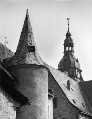 Katholische Pfarrkirche Sankt Antonius & Ehemalige Franziskanerklosterkirche