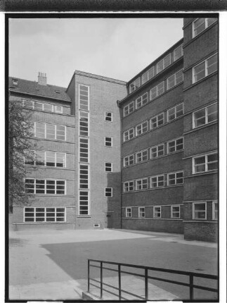 Schule Uferstraße (Hamburg-Hohenfelde): Teilansicht : SchumacherWV Nr. 267