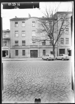 Potsdam, Dortustraße 7. Wohnhaus. Straßenfront