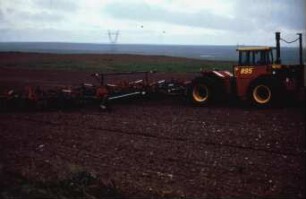 Fotografie: Traktor, Allradtraktor, Großtraktor, Zwillingsreifen