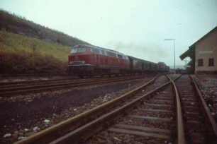 Markelsheim Lok 215 074 Nahverkehrszug B4yg-Wagen