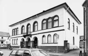 Ehem. Schule; Karben, Rathausstraße 35