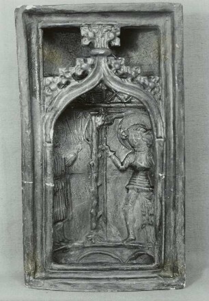 Nischenkachel mit Flachrelief: Heiliger Stephan und Georg