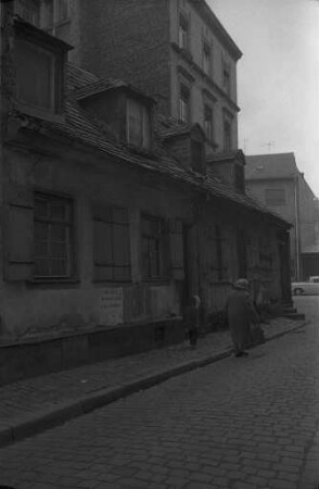 Abbruch von einsturzgefährdeten Häusern in der Altstadt.