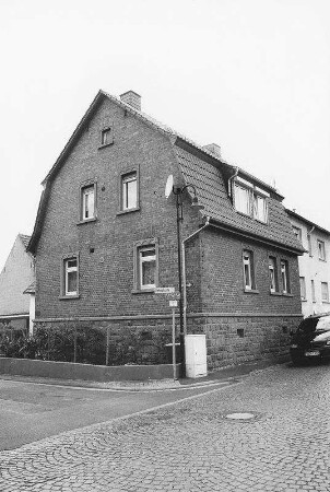 Wohnhaus; Hasselroth, Rathausstraße 35