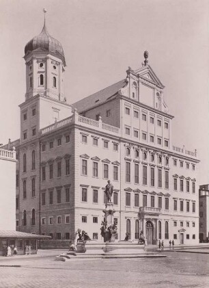 Augsburg, untere Maximilianstraße, Rathaus und Perlachturm