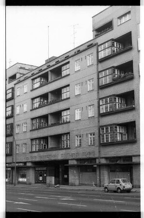 Kleinbildnegativ: Büchergilde, 1983