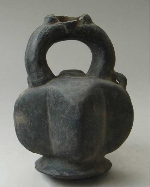 Clay vessel