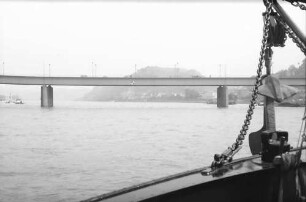 Koblenz: Autobrücke näher, Ehrenbreitstein