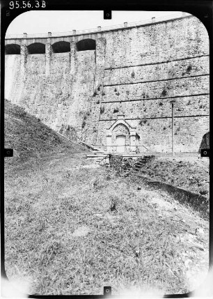 Neustadt/Harz. Talsperre Neustadt (1904-1905). Staumauer. Luftseite (Teilansicht)