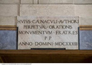 Inschrift mit Hinweis auf das Caenaculum (Speiseraum)