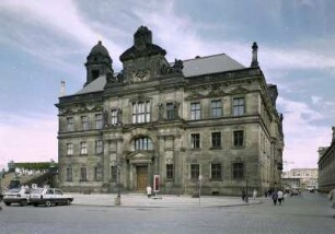Dresden, Ständehaus (1901/1907; P. Wallot). Ansicht von Westen