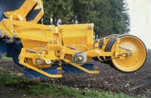 Fotografie: Säverfahren, Einzelkornsaat, Mais