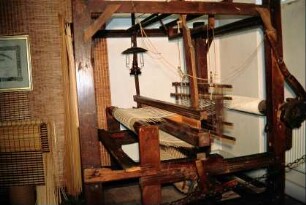 im Museum: Webstuhl