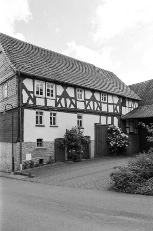 Wohnhaus (Hofreite, Fachwerk); Bromskirchen, Dorfstraße 6