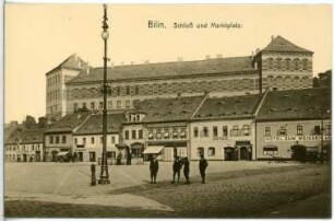 Bilin. Schloss und Marktplatz