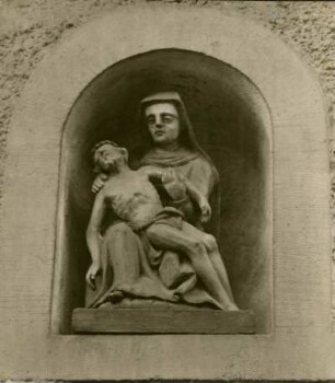 Madonna in der Nische, Sandstein