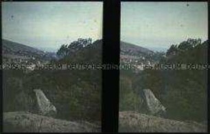 Blick auf die Stadt Zapallar an der chilenischen Pazifikküste